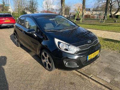 Occasion Kia Rio Plus 86 PK (63 kW) 2012 Zwart (metallic) Hatchback