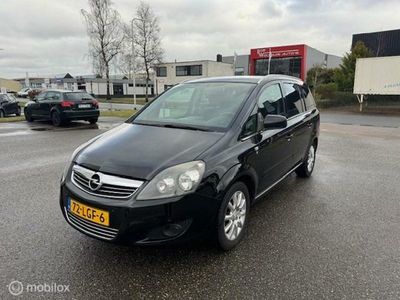 Zwart Gebruikt 2010 Opel Zafira Cosmo MPV | € 4.950 (Duur)