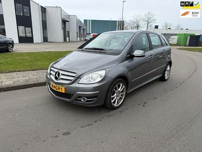 Occasion Mercedes B180 Business 116 PK (85 kW) 2011 Grijs MPV