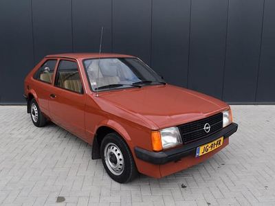 Bruin Gebruikt 1982 Opel Kadett S | € 6.499