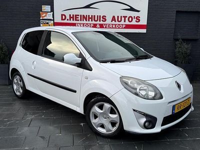 Wit Occasion 2009 Renault Twingo Night&Day Hatchback | € 2.240 (Eerlijke prijs)