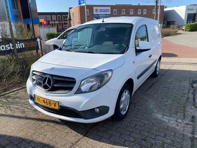 Mercedes Citan 109