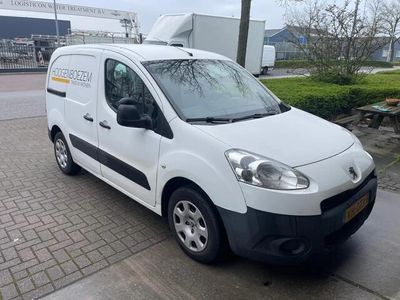 tweedehands Peugeot Partner 1.6 66KW WIT AC '14 NETTE AUTO