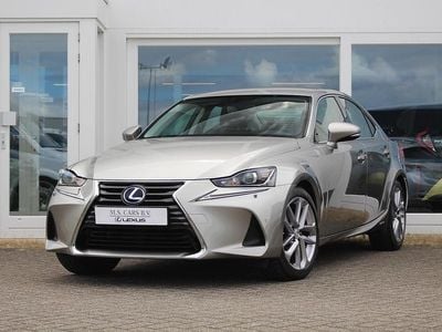Lexus IS300h