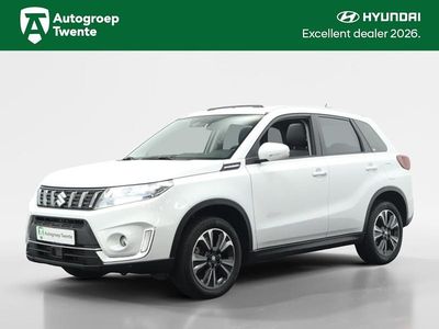 Wit Occasion 2023 Suzuki Vitara Style SUV | € 23.450 (Eerlijke prijs)