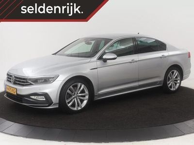 tweedehands VW Passat 1.5 TSI R-Line | DSG | Matrix LED | Trekhaak | Cam