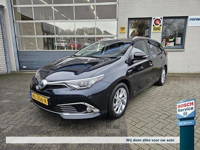 Toyota Auris Hybrid