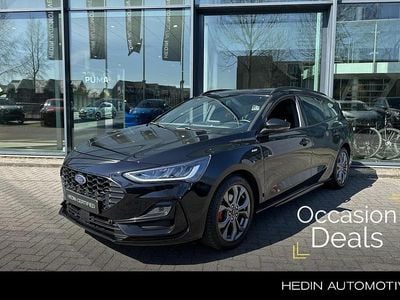 Zwart Occasion 2022 Ford Focus ST-Line Stationwagen | € 16.495 (Goede deal)