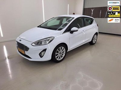Wit Gebruikt 2019 Ford Fiesta Titanium Hatchback | € 11.495 (Eerlijke prijs)