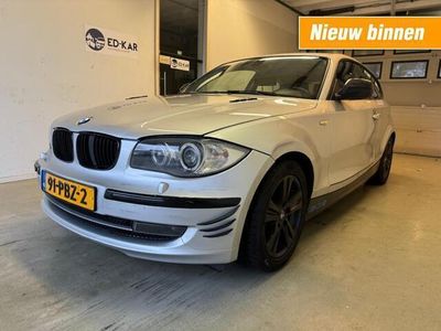 tweedehands BMW 116 116 i EffDyn. Ed. Bns Line Ultimate Edition PRIMA A