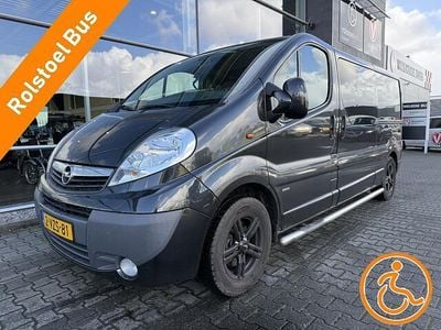 Zwart Occasion 2012 Opel Vivaro MPV | € 16.495