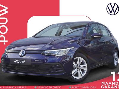 Occasion VW Golf VIII Life 110 PK (80 kW) 2023 Blauw Hatchback