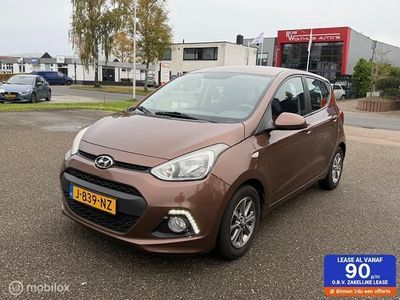 Bruin Gebruikt 2015 Hyundai i10 Premium Hatchback | € 5.450 (Duur)