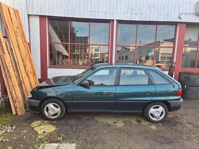 Gebruikt 2002 Opel Astra | € 750