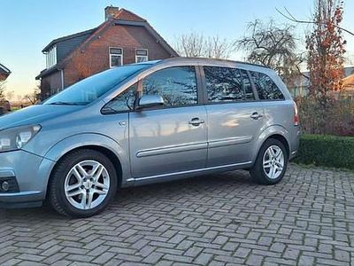 Gebruikt 2007 Opel Zafira MPV | € 2.450 (Eerlijke prijs)