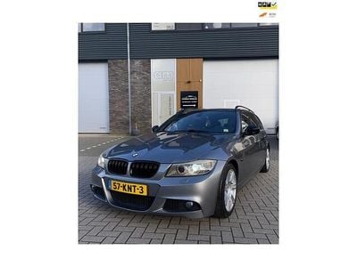 Grijs Occasion 2010 BMW 318 M Sport Stationwagen | € 3.950 (Eerlijke prijs)
