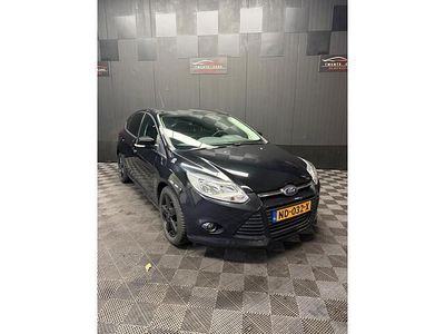Zwart Occasion 2011 Ford Focus Titanium Hatchback | € 4.450 (Goede deal)
