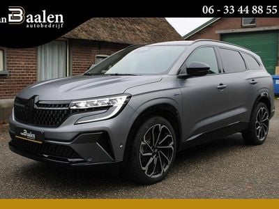 Grijs (mat) Gebruikt 2023 Renault Espace Iconic SUV | € 36.950 (Eerlijke prijs)