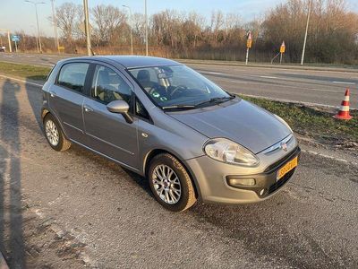 Grijs Occasion 2010 Fiat Punto Dynamic MPV | € 4.500