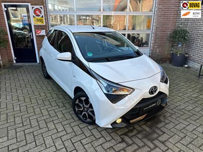 tweedehands Toyota Aygo 1.0 VVT-i X-PLAY AUTOMAAT|CARPLAY/CAMERA | TEAM/KM 78974