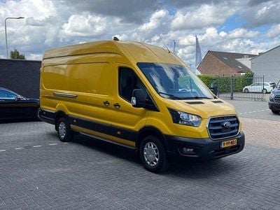 Geel Gebruikt 2023 Ford E-Transit Van | € 50.759