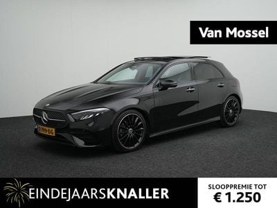 Zwart Gebruikt 2023 Mercedes A180 AMG line Hatchback | € 28.900 (Eerlijke prijs)