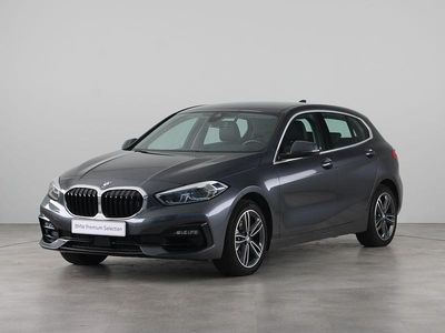 Grijs Occasion 2020 BMW 118 Executive Hatchback | € 24.450 (Eerlijke prijs)