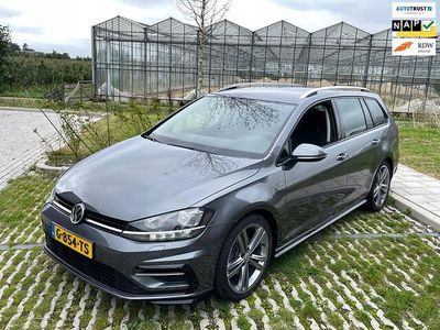 Grijs Occasion 2018 VW Golf VII Highline Stationwagen | € 13.999 (Goede deal)