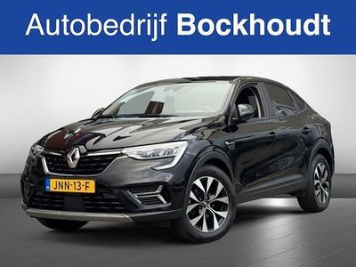 Zwart Gebruikt 2022 Renault Arkana SUV | € 21.900 (Goede deal)
