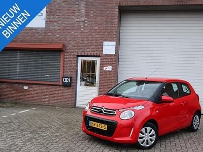 Rood Occasion 2015 Citroën C1 Business Class Hatchback | € 4.999 (Eerlijke prijs)