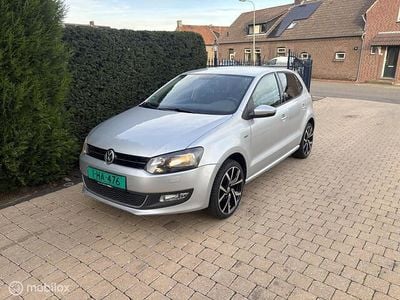 Zilver Gebruikt 2013 VW Polo Life | € 5.999 (Eerlijke prijs)