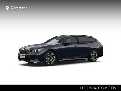 Zwart Gebruikt 2024 BMW 520 M Sport Stationwagen | € 58.895 (Super prijs)