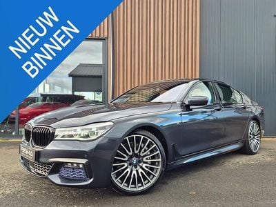 Grijs Gebruikt 2015 BMW 750 Executive Sedan | € 32.999 (Iets duurder)