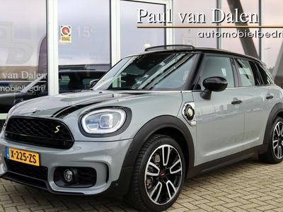 tweedehands Mini Cooper S Countryman (f60) 2.0 220PK E ALL4 JCW AUTOMAAT Panodak | Navi | PHEV | Sfeerverl. | Harman/Kardon | Comfort Access | Adapt.Cruise | 19 inch Lm |