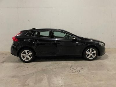 Occasion Volvo V40 Momentum 114 PK (83 kW) 2014 Zwart Hatchback
