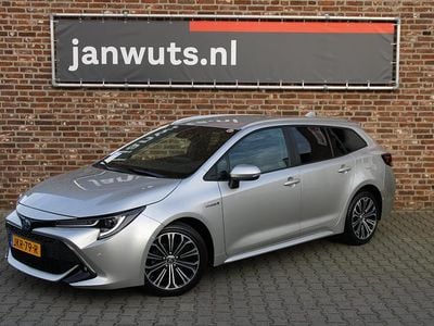 Grijs Occasion 2021 Toyota Corolla Executive Stationwagen | € 26.950 (Iets duurder)