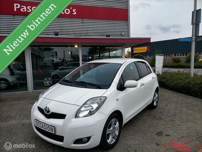 tweedehands Toyota Yaris 1.3 VVTi Aspiration Clima PDC LM velgen