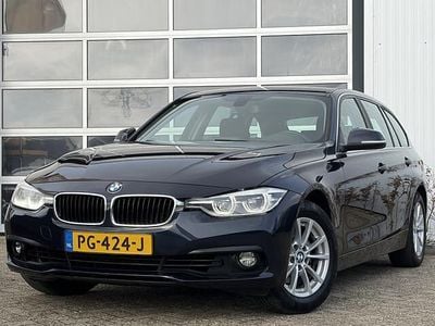 Occasion BMW 318 Executive 136 PK (100 kW) 2017 Blauw Stationwagen