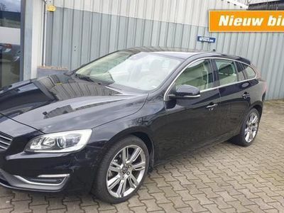 tweedehands Volvo V60 2.0 D4 OCEAN RACE Schuifdak/Warning Coul./Driver alert