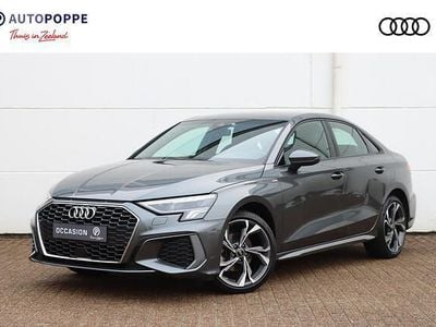 Grijs Occasion 2022 Audi A3 Design Sedan | € 28.950 (Eerlijke prijs)