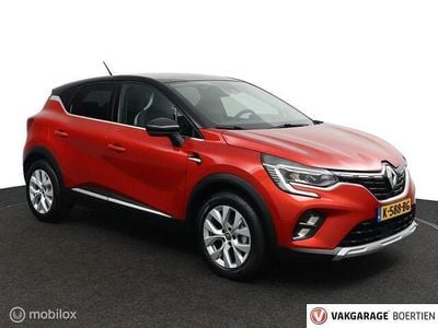 Rood Occasion 2020 Renault Captur Intens SUV | € 15.999 (Iets duurder)
