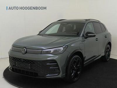 Groen Nieuw 2025 VW Tiguan R-line Edition SUV | € 59.405 (Iets duurder)