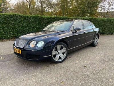 Blauw, metallic lak Gebruikt 2006 Bentley Continental Flying Spur Sedan | € 19.950