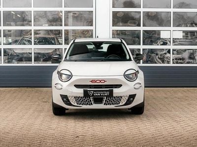 Nieuw Fiat 600E Red 114 kW (156 PK) 2025 Wit SUV