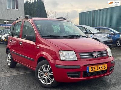 Rood Gebruikt 2009 Fiat Panda Hatchback | € 1.800 (Goede deal)