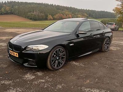 Zwart Occasion 2012 BMW 530 Executive Sedan | € 12.450 (Iets duurder)