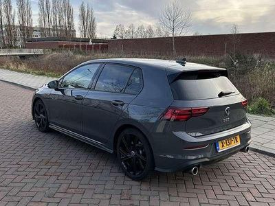 Grijs Occasion 2021 VW Golf VIII GTI Stationwagen | € 30.999 (Eerlijke prijs)