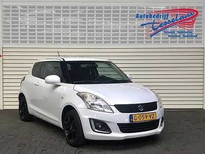 Wit Gebruikt 2016 Suzuki Swift Comfort Hatchback | € 9.600 (Duur)