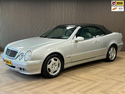 Grijs Occasion 2012 Mercedes CLK200 Elegance Cabriolet | € 8.900
