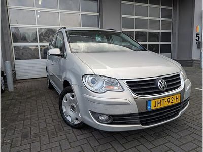 Zilver Gebruikt 2008 VW Touran Trendline MPV | € 4.750